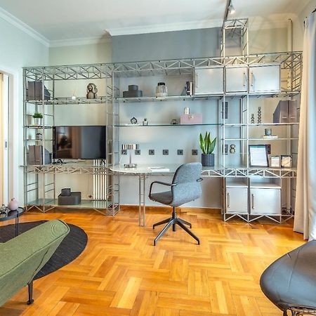 Superb 1Bd Apartment In The Heart Of Kolonaki By Upstreet Atenas Exterior foto